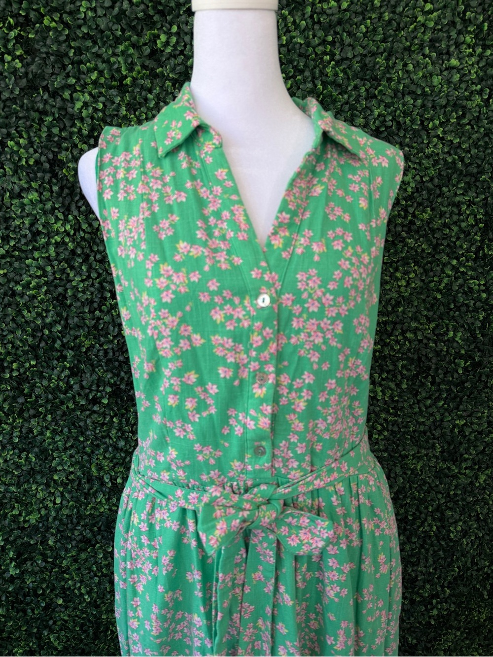 Draper James Green Dress with Pink Floral Trim - Picture 4 of 9